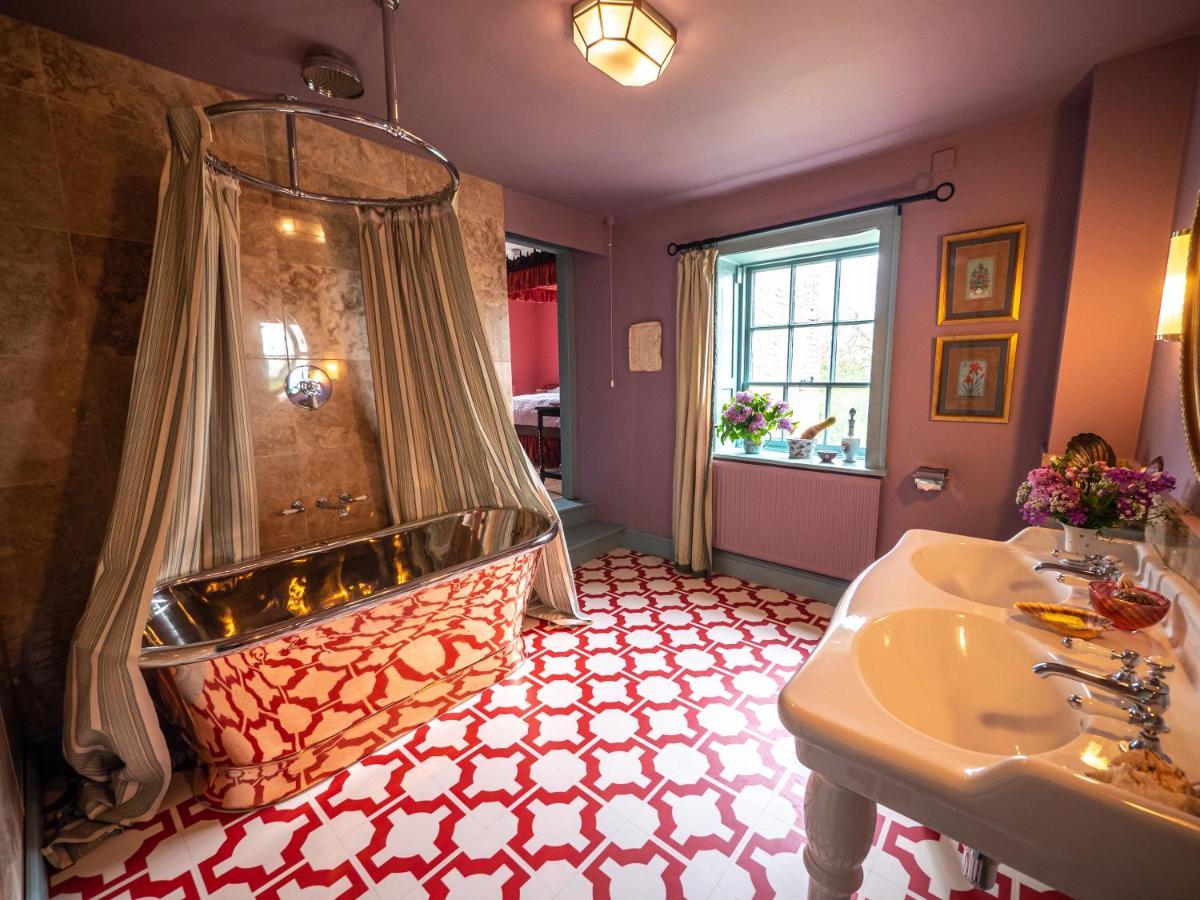Sawcliffe Manor Country House With Spa, Free Parking, Catering, Self Checkin, Farmstay Скънторп Екстериор снимка