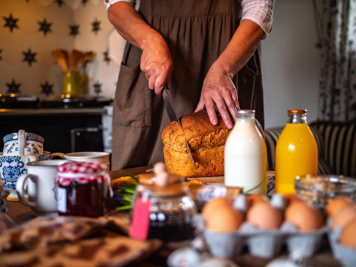 Sawcliffe Manor Country House With Spa, Free Parking, Catering, Self Checkin, Farmstay Скънторп Екстериор снимка